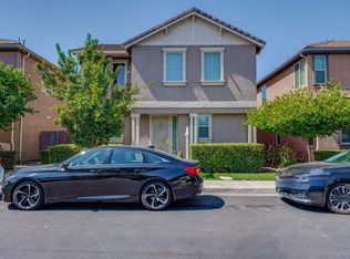 4445 W Artemisa Dr, Fresno, CA