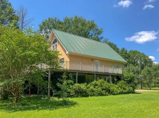 495 Humphries Cove Rd, West Point, MS 39773