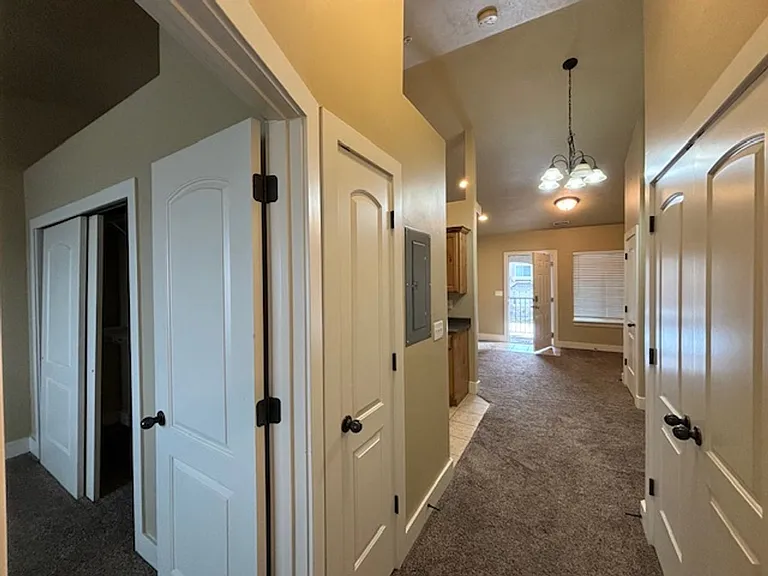 233 Crescent View Ln N #1165-220 — Photo 19