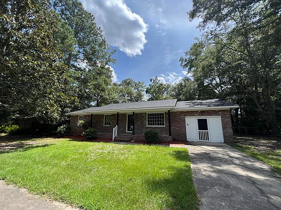 2nd image of 104 Farmhill Dr