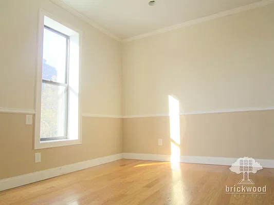 Rented by Brickwood Realty | media 5