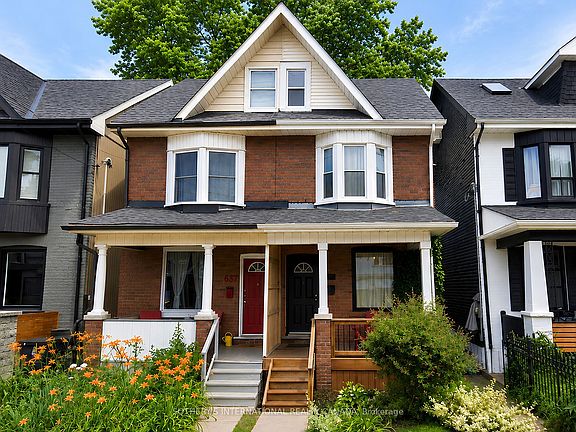 2nd image of 635 Pape Ave