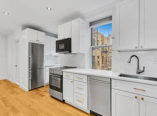 75 Baxter St #23, New York, NY 10013