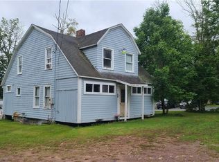 409 Sackett Lake Rd, Monticello, NY 12701