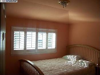 5th image of 2573 Saint Lawrence Dr