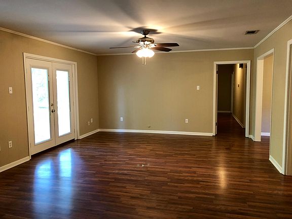 5th image of 616 Camille Dr