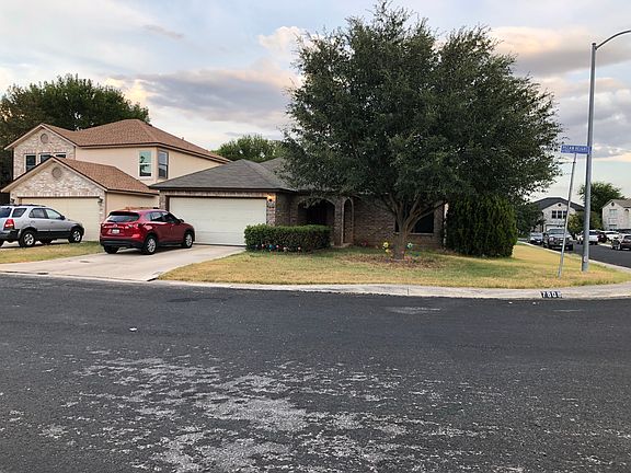 2nd image of 7808 Pecan Hts