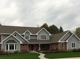 361 Woodlake Ct, Kohler, WI