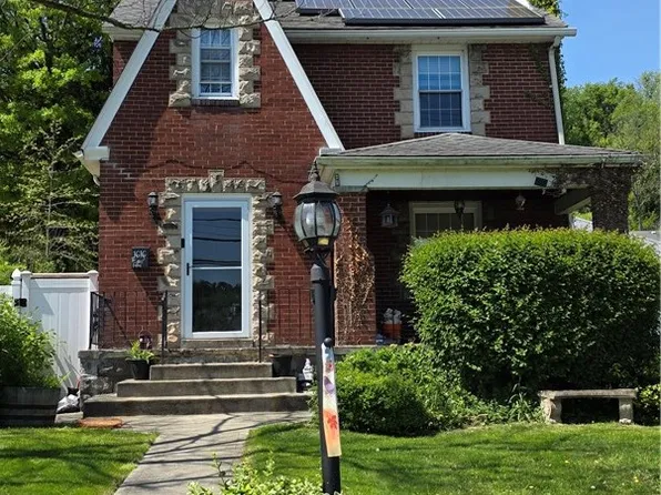 1616 Fawcett Ave, White Oak, PA 15131