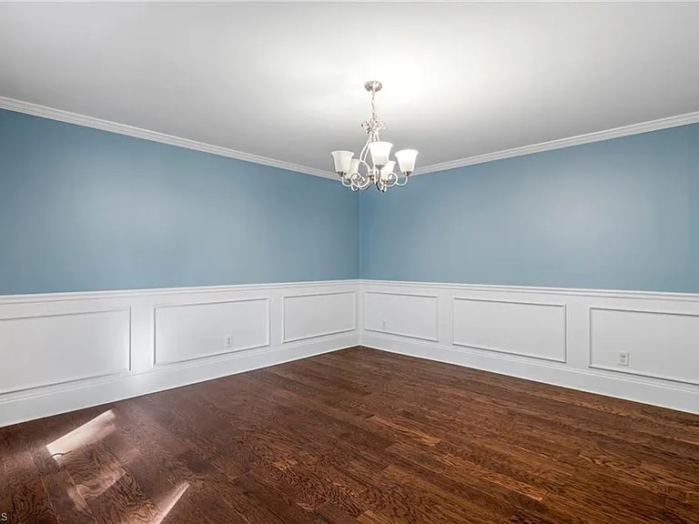 4103 Oak Hollow Dr — Photo 6