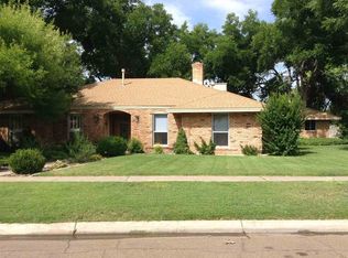 2502 Cortez Ct, Roswell, NM 88201