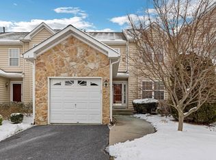 4 Hogan Way, Moorestown, NJ 08057