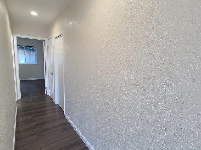 1830 Richardson St #1 — Photo 8