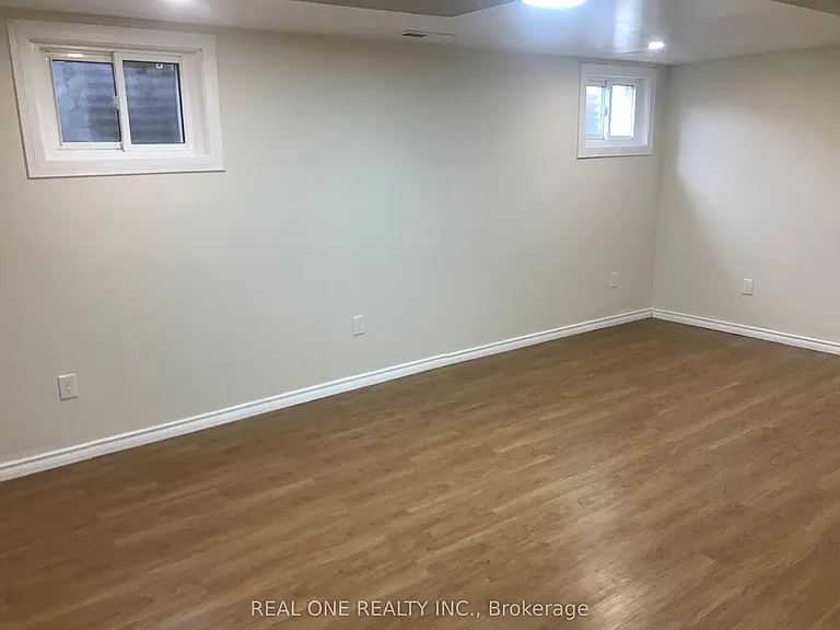 1580 Lancaster Dr #28 — Photo 18