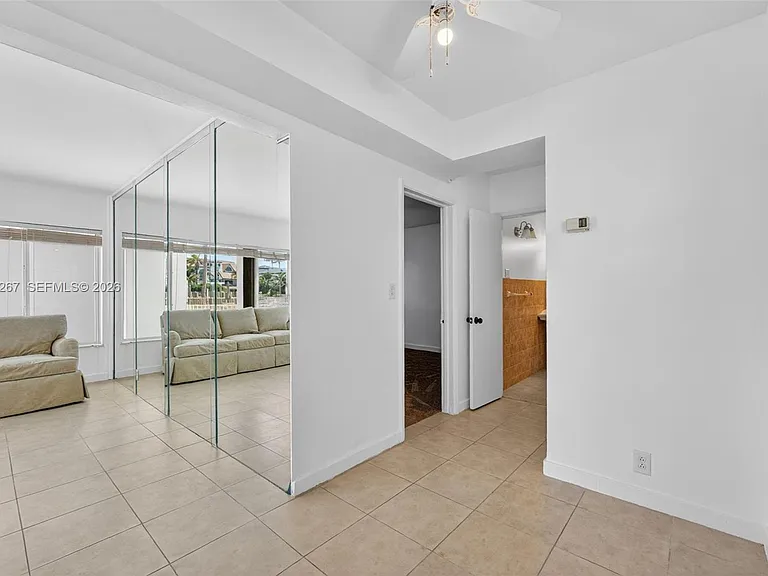 2508 Bay Dr #112 — Photo 8