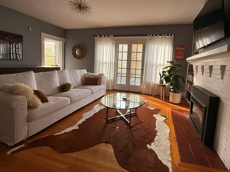 19 Claremont Ave #2 — Photo 1