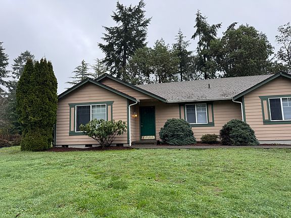 2nd image of 1405 Brooke Ct