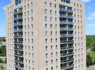 7 Horizon Ct #705, Halifax, NS B3A4R2