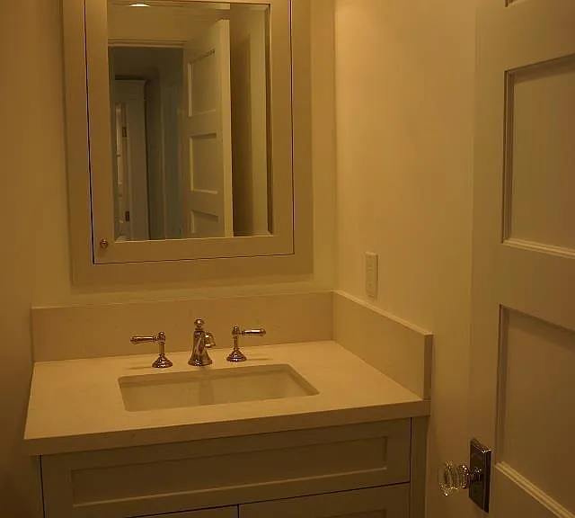 547 A Ave #2 — Photo 6