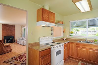 5th image of 8273 Oahu Dr