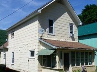 16 1st St, Galeton, PA 16922