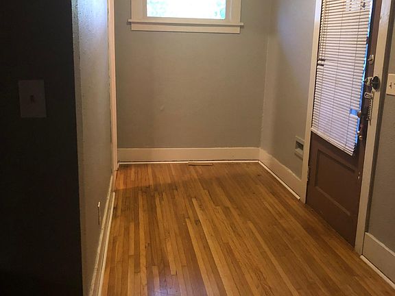 3rd image of 506 S 38th St