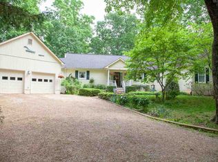 49 Oak Grove Rd, Palmyra, VA 22963