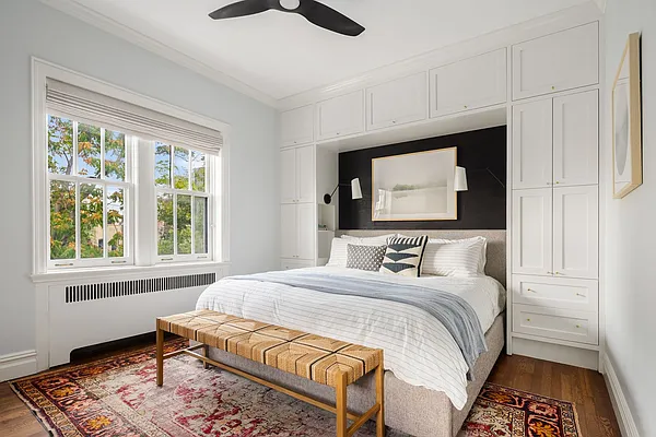 Sold by Compass | media 6