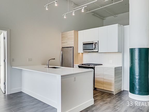 5th image of 4000 W Diversey Ave #443