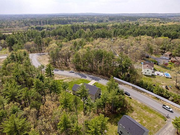 2nd image of 25 Granite Ridge Dr
