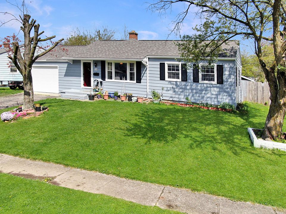 1st image of 2296 Fenton St