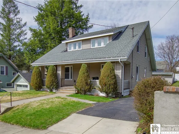 15 Euclid Ave, Jamestown, NY 14701
