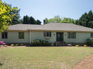 404 Summerplace Ct, Greer, SC 29650