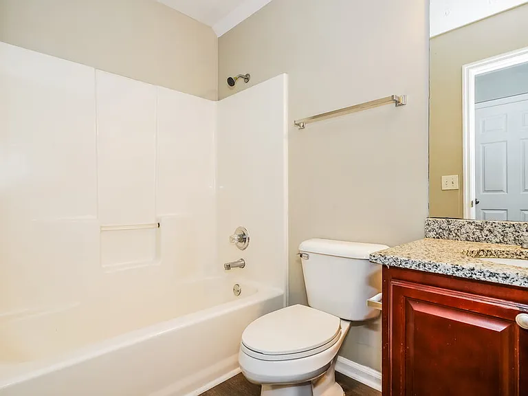 100 Homestead Ln — Photo 15