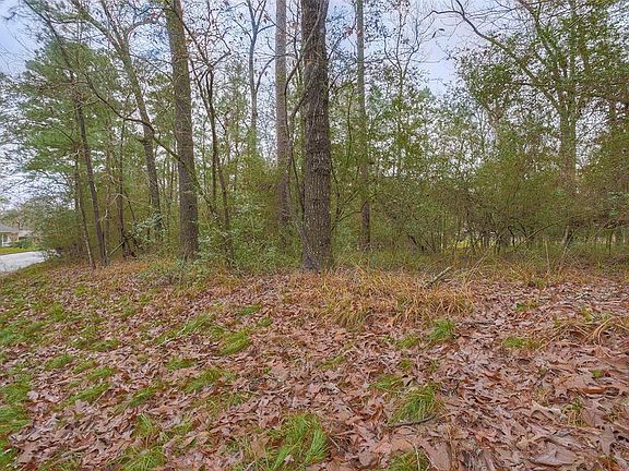 5th image of 1840 E Lake Dr