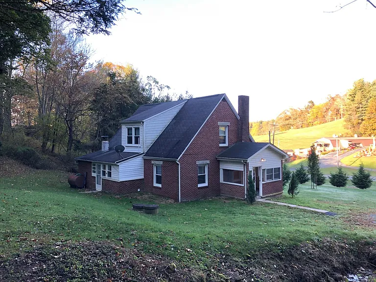 418 Wilson Ridge Rd — Photo 5