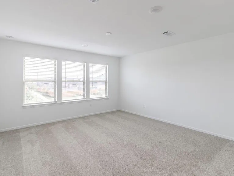 1052 Greenshank Dr — Photo 10