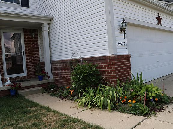 2nd image of 6422 Oakhurst Dr
