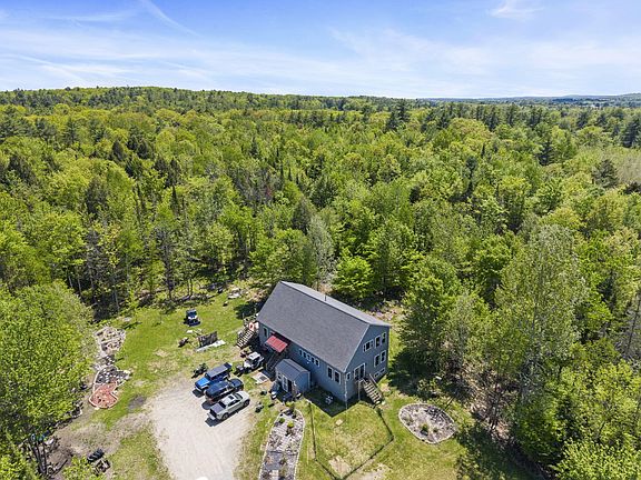4th image of 327 Ridge Road