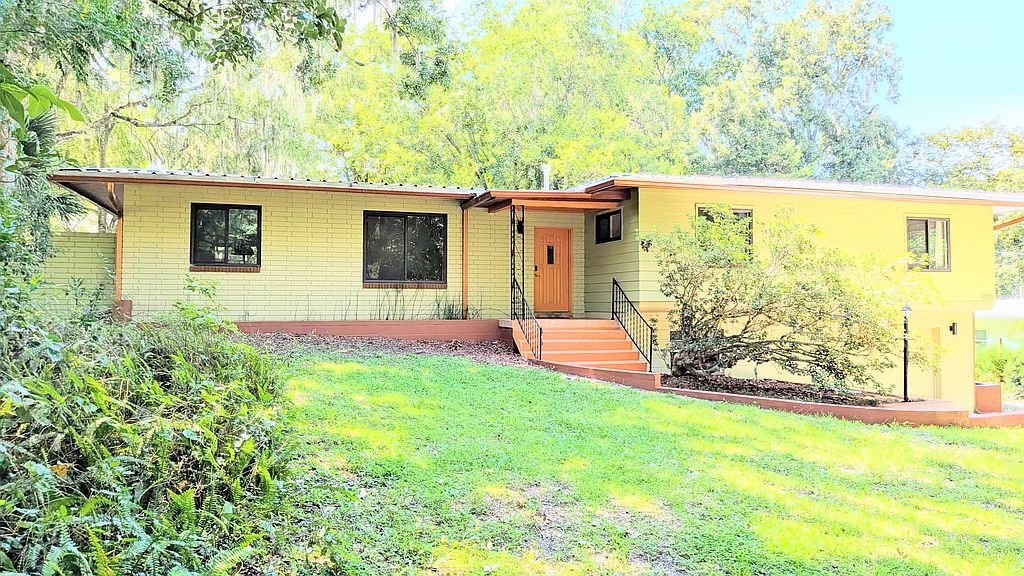 1710 NW 16th Ter - Property Image