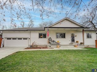 5201 Meredeth St, Lincoln, NE 68506