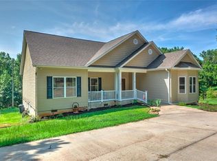 141 Mellrich Rd, Iva, SC 29655