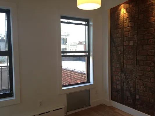Rented by David Francis New York LLC | media 49