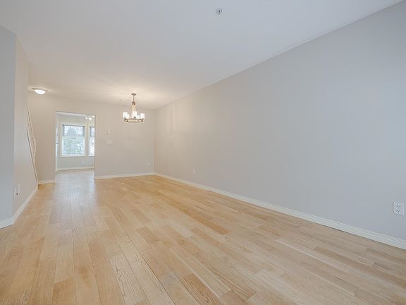 5th image of 15432 16a Ave #16