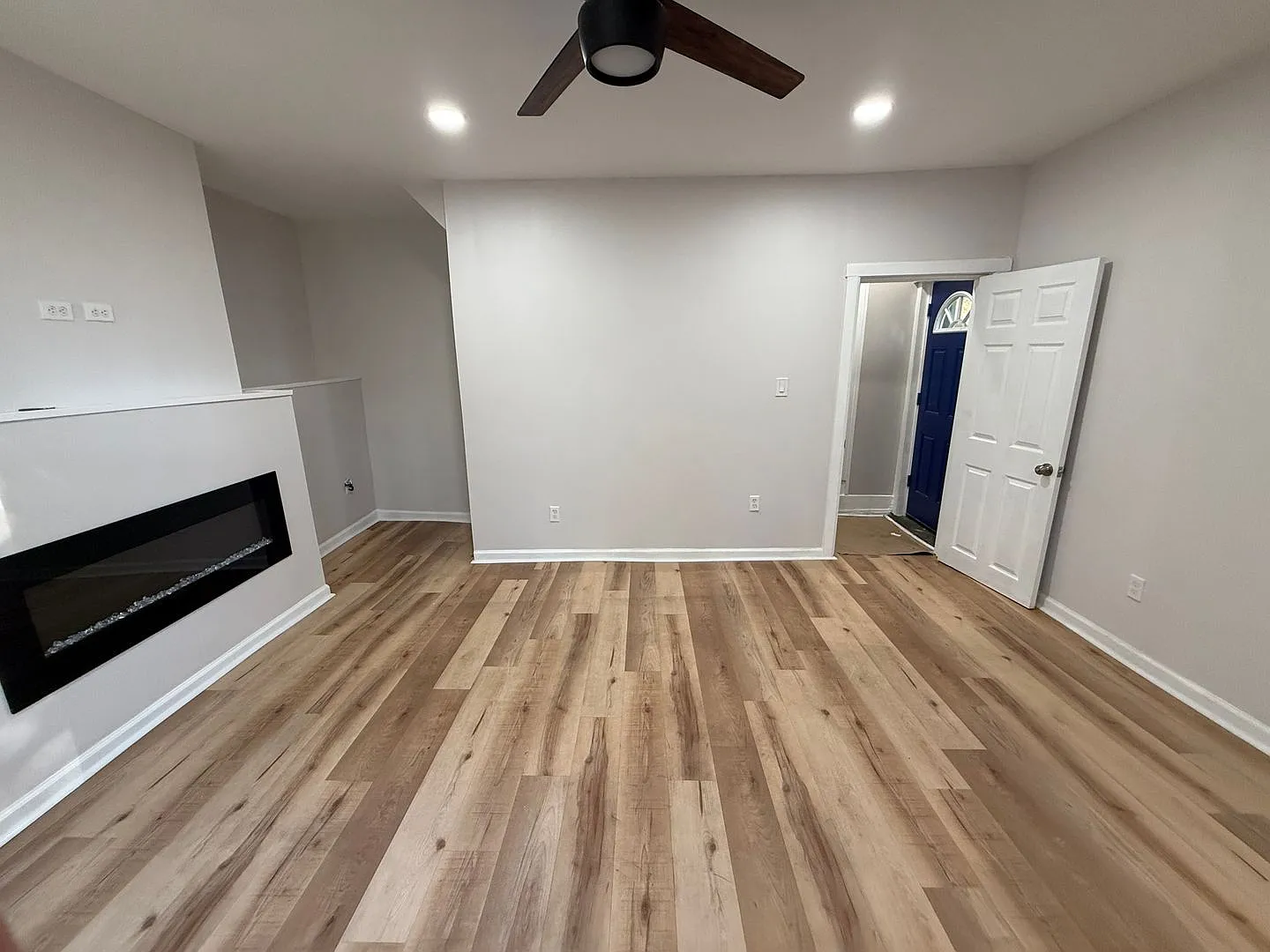 Updated Rental - North Side — Photo 2