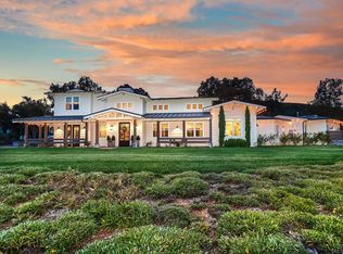 20104 Questhaven Rd, Escondido, CA 92029