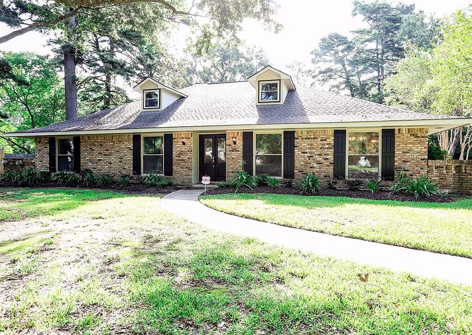 1st image of 8361 Hermitage Dr