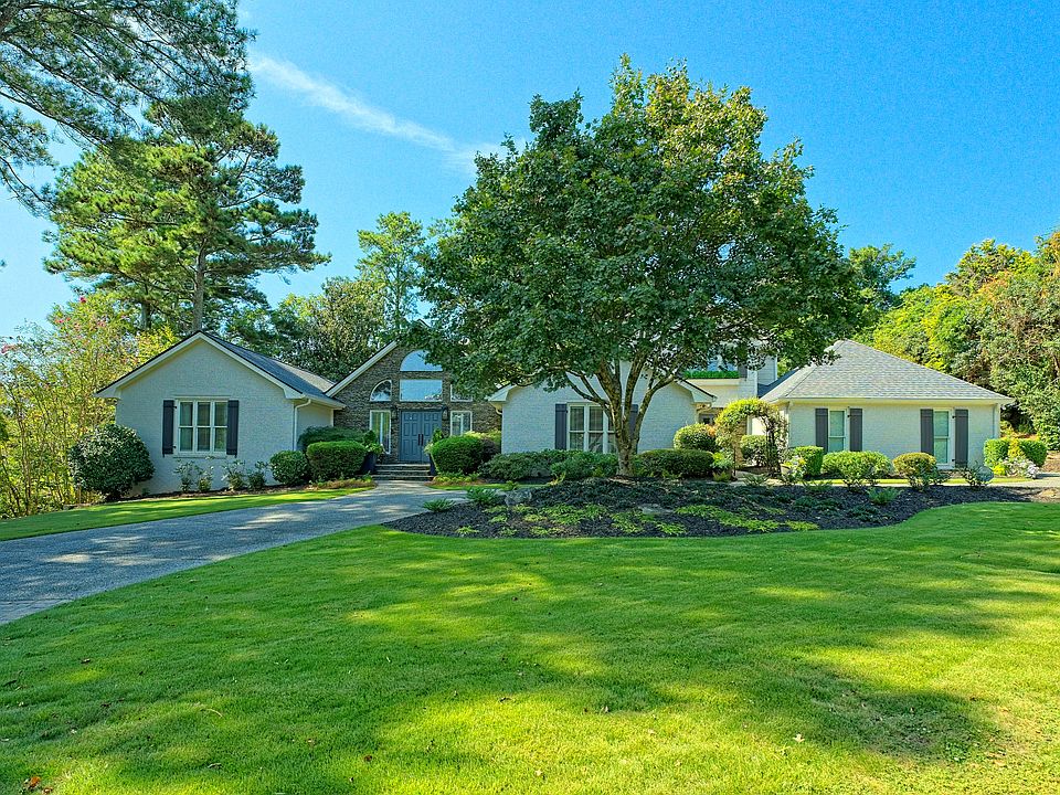 1st image of 345 Dogwood Trl SE