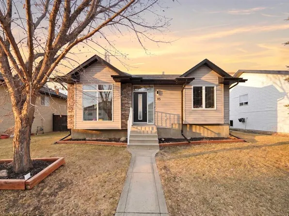 115 S Kirkland Close, Red Deer, AB T4P 4A4