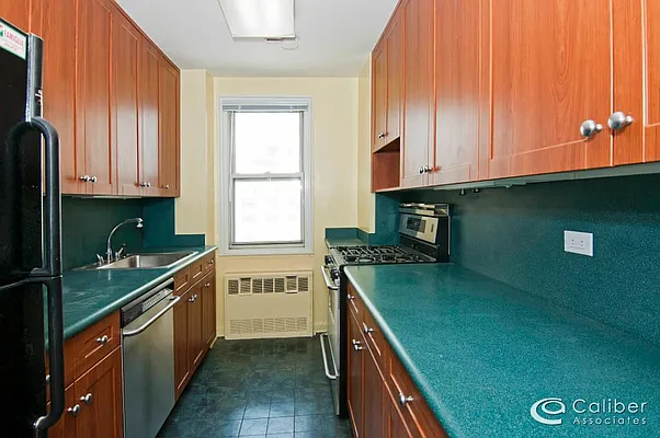Sold by Caliber Associates | media 24